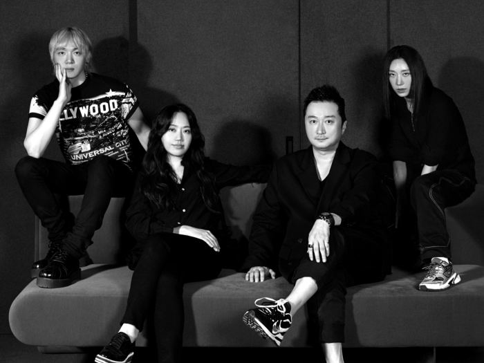 TITAN CONTENT四名创业人员图片（从左到右李谦、姜瀞娥、韩世敏、LIA KIM）.png